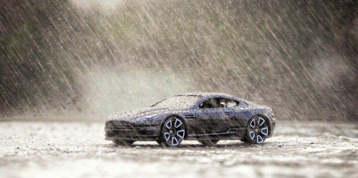 Wasserschaden Beim Auto - So Verhalten Sie Sich Richtig